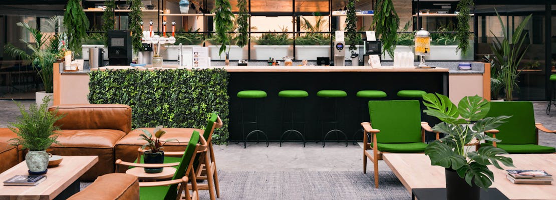 Bar with Amazon tiles